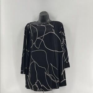 12.26.25 Marbled Chico's Black and White Tunic Top (size 3 or XL equivalent)